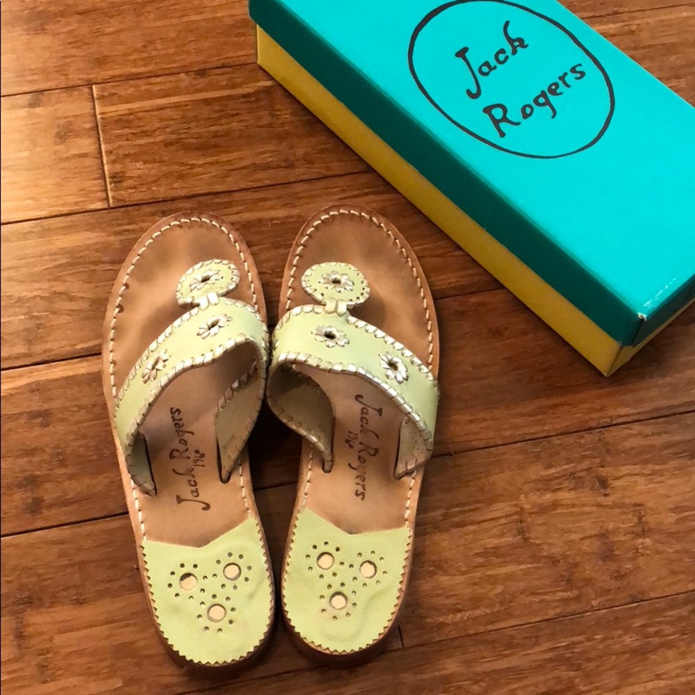 Jack Rogers Pebble Grain Navajo Sandal in Celery